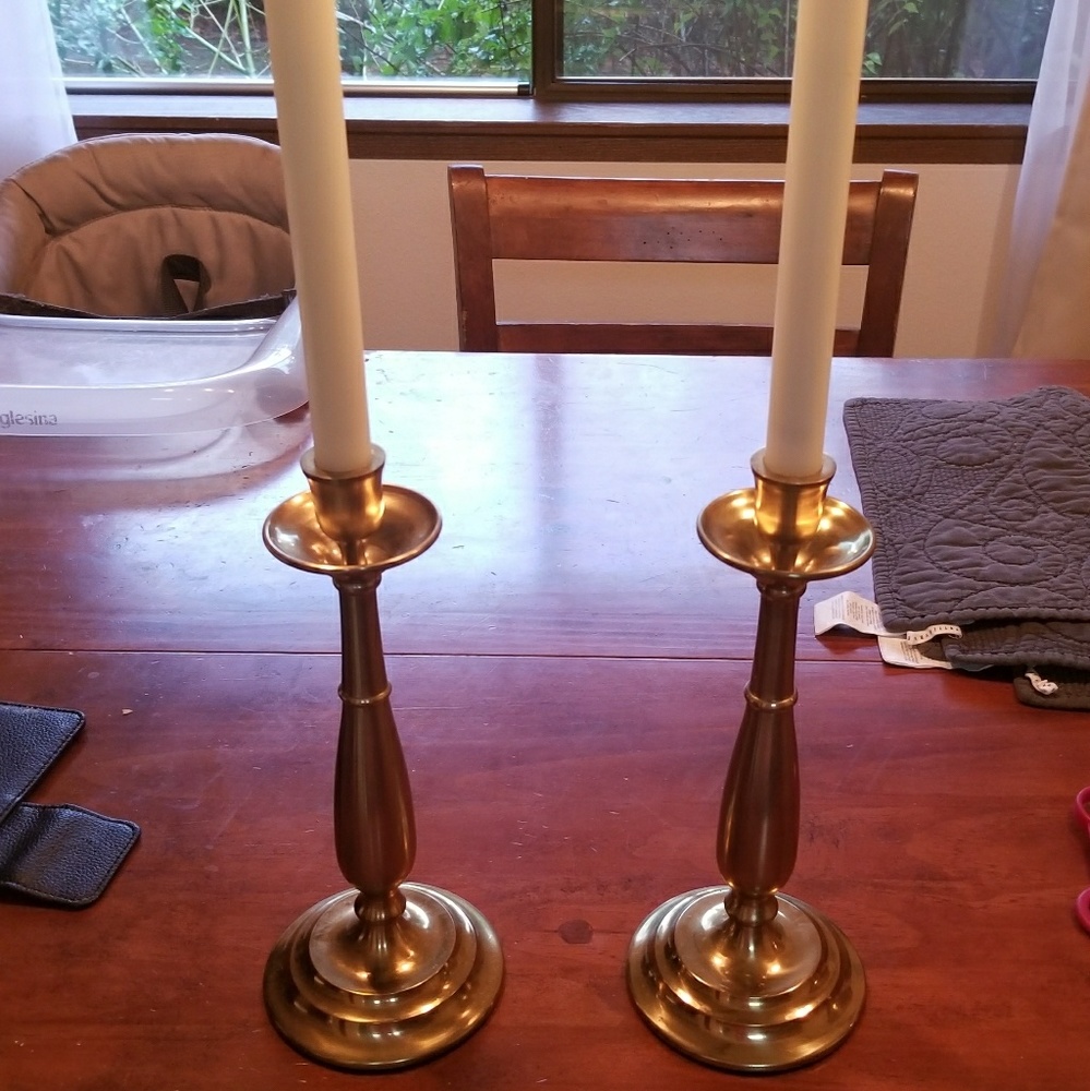 Gold  candlesticks